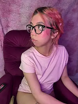 Valen-Foxx1's Webcam Show