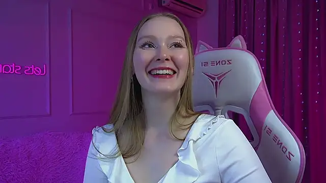 AgataFoxley Chat XXX in diretta