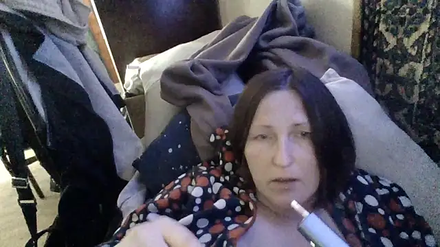 AllaSowinskaya Chat XXX in diretta