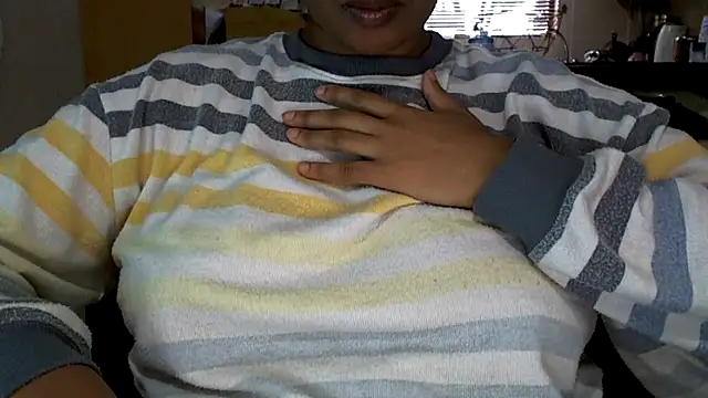 NewBeginnings8's Webcam Show