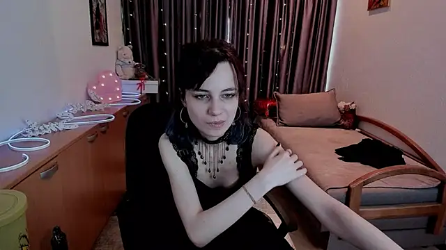 MiniLysii লাইভ XXX চ্যাট