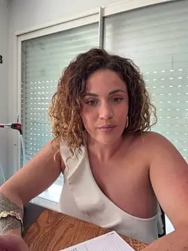 Clarasense__: онлайн-секс-чат