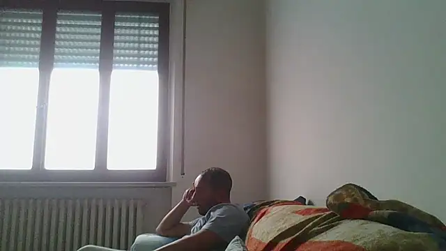 hairygirl80 现场XXX聊天