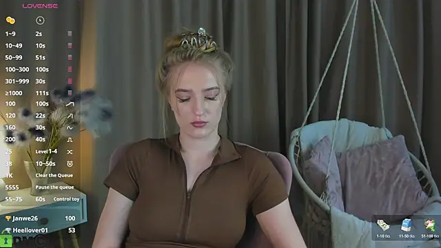 Stacy_River: онлайн-секс-чат