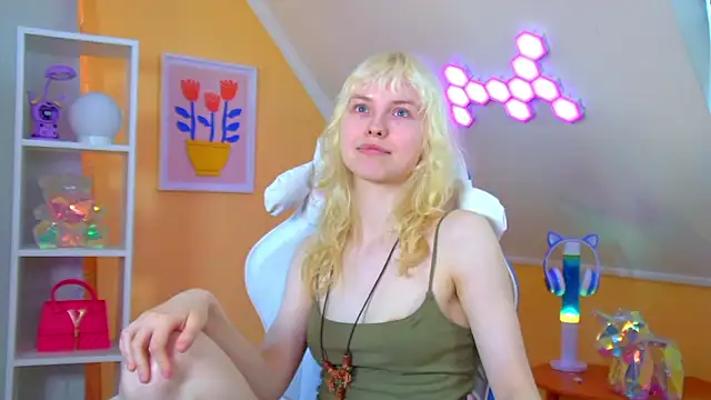 Chat XXX en directo de HannahHollis