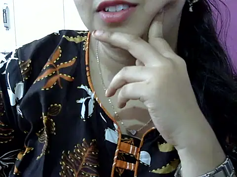 Cute_Aliyaa Live XXX-Chat