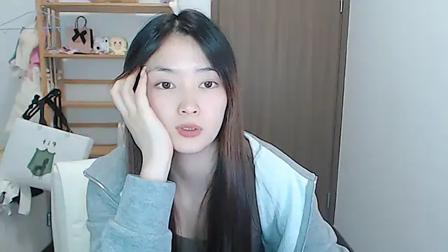 Mimi-cnbaby: онлайн-секс-чат