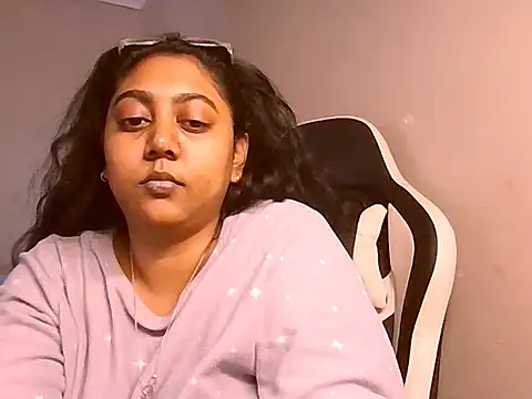 Indian_Ruby99: онлайн-секс-чат