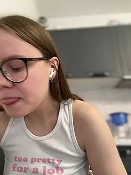 _CherryBloom_ 即時 XXX 聊天