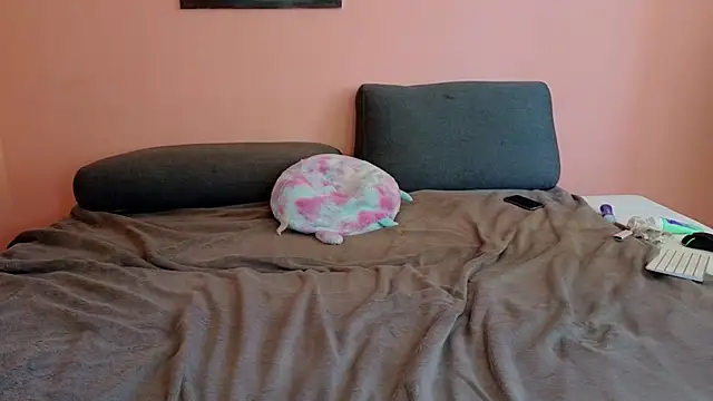 Katusha006 – Kamerová šou