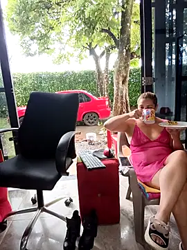 hotandfierylatinos2023 Adlı Modelin Web Kamerası Şovu