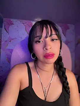 Sasha-firee – webcam-show