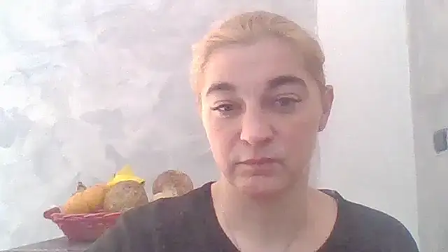 GoldenAngelMilf 即時 XXX 聊天