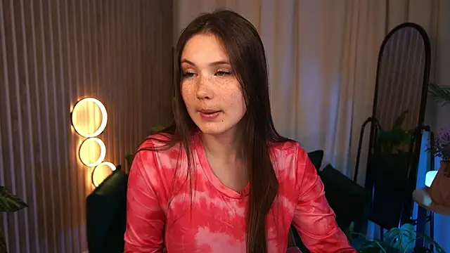 BettyMarlowe 即時 XXX 聊天