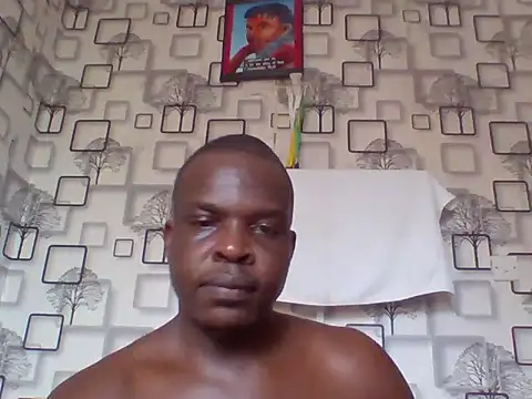 Chumba_001's Webcam Show