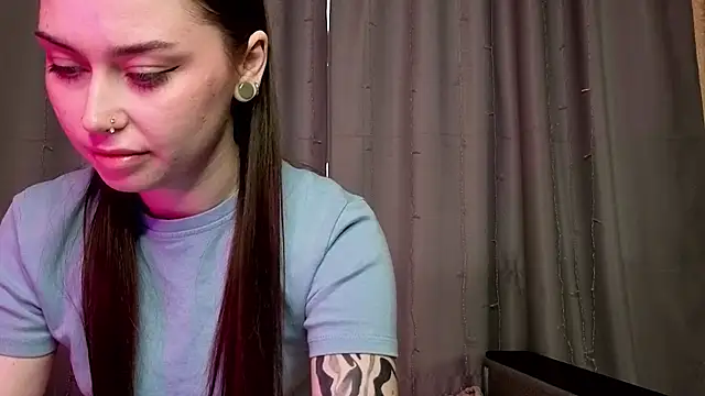 Онлайн чат XXX danieliis