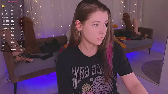 Mira_Falls' Live XXX Chat