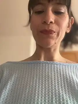 AlanaRius18 现场XXX聊天