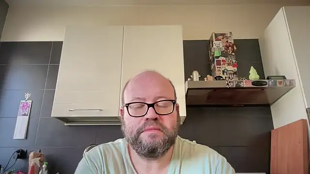 theitalianbear Webcam show