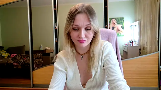 Hotty_Evochka – Live XXX-chat