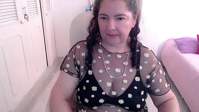 leonela_69 élő XXX-chatje