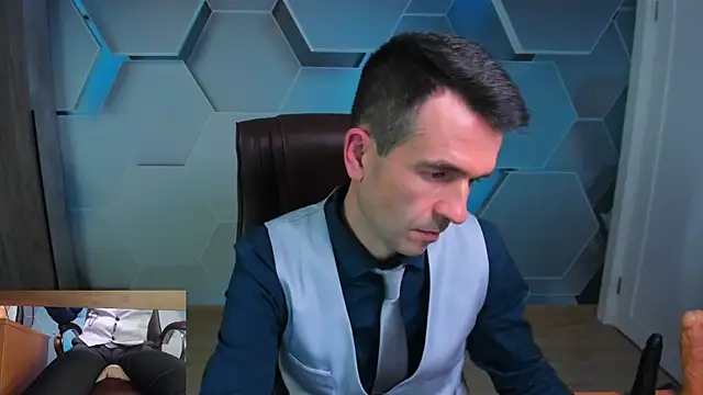 SteveTiger 现场XXX聊天