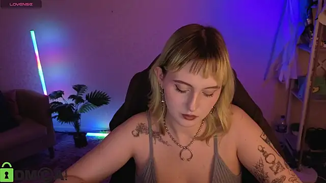 Roziett_Belle's Live XXX Chat