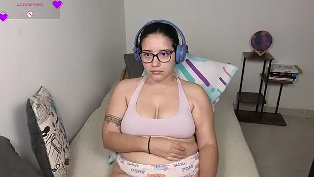 دردشة blue__moon_ الجنسية المباشرة