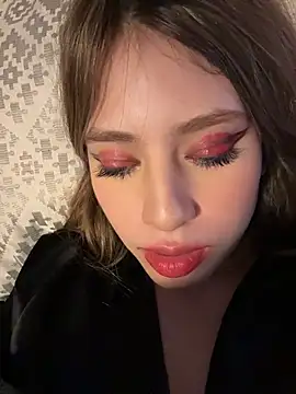 romyamo: онлайн-секс-чат