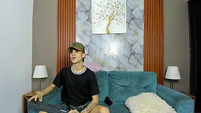 Онлайн чат XXX SKYN_MAN