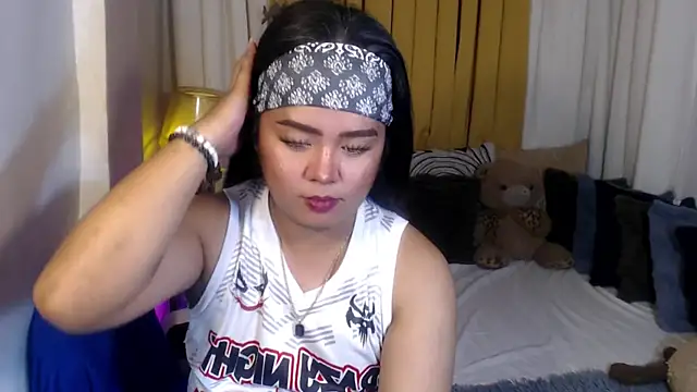 YourSweet-mich's Webcam Show