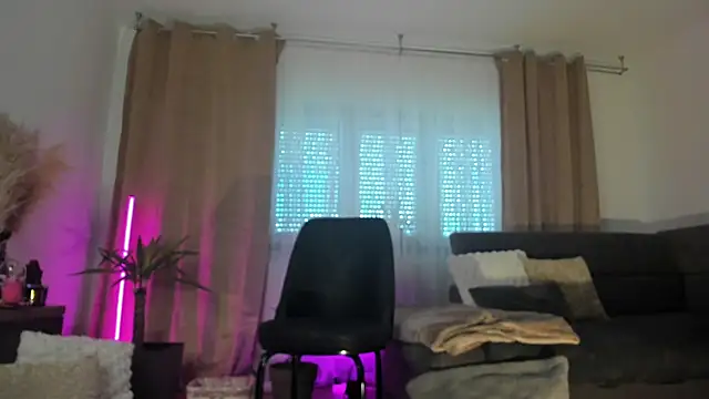 JacquelineHex's Live XXX Chat