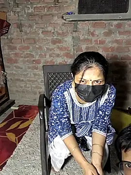 Pokazy przed kamerką – Alisha_Sahil