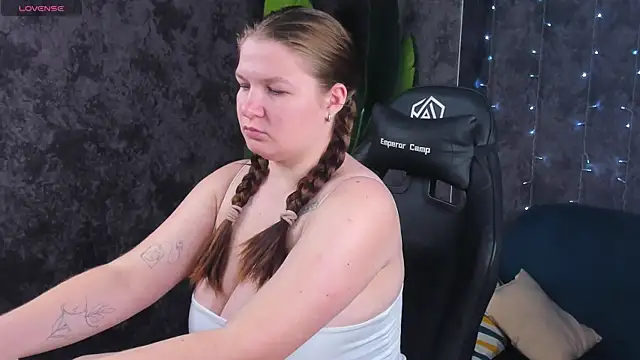 Virginia_Robinson's Live XXX Chat