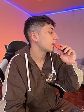 OLIVER_K Webcam-Show