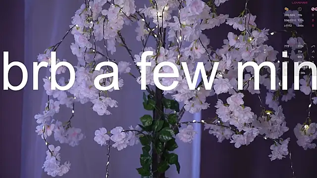 แชท XXX สดของ FancyEsten