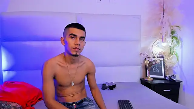 your_d0ll1n Live XXX chat