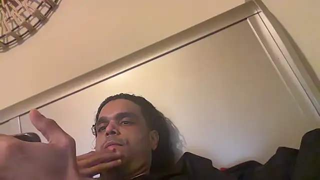 KungFuPanda001: διαδικτυακό σόου στην κάμερα