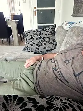 KnownObligation1 Live XXX Chat