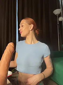 LittleFox___ live XXX chat