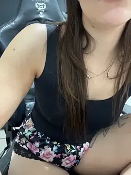 Larissaferri's Live XXX Chat