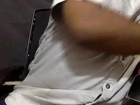 Daddywild 网络视讯表演