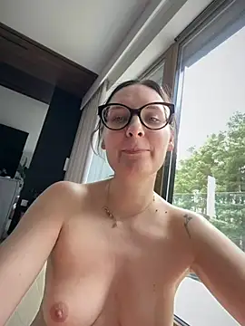 The_Snowwhitee Live XXX-chat