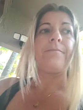 Chatroom XXX en direct de NikkiBlisss