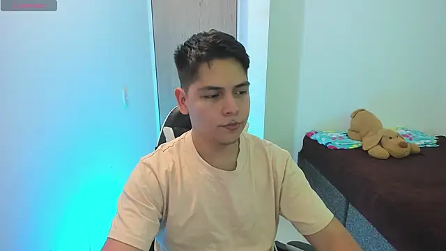 Webkamerová show Asta_YunoXXX