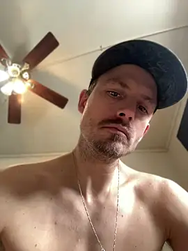 KBONE36 élő XXX-chatje