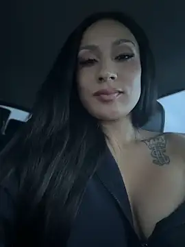 Chatroom XXX en direct de FerrariFrench