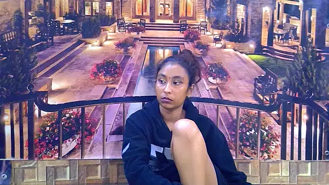 IndianSexyButt's Live XXX Chat