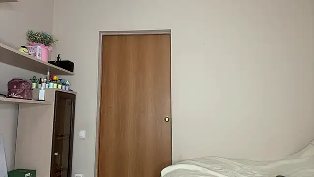 ErlinaBuoy Chat XXX in diretta