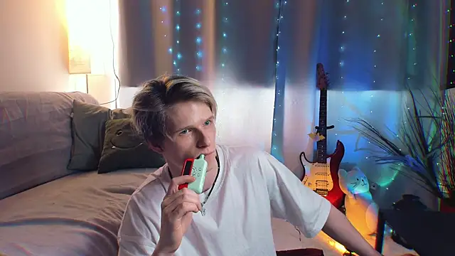 Show modela Breston_Sweet na web-kameri